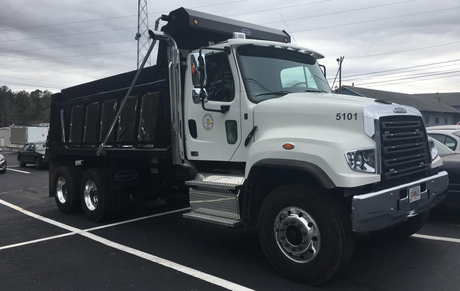 Freightliner Dumptruck