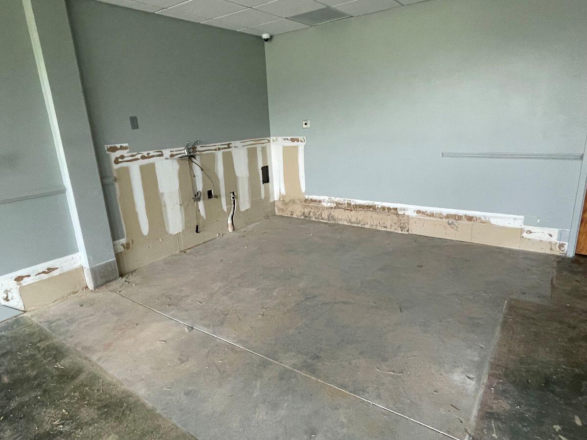 Lakeview Events Center Amphitheater empty room