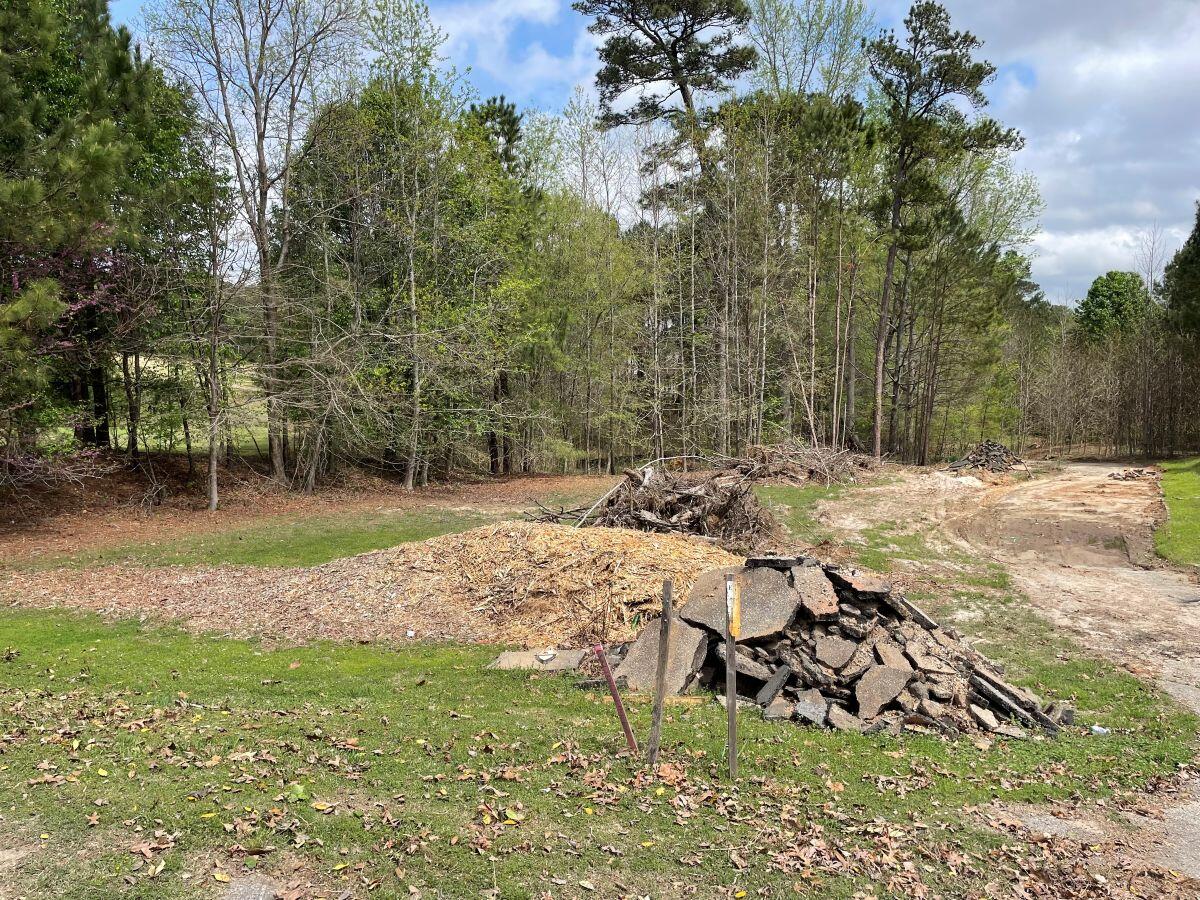 River's Edge Phase 3 construction debris