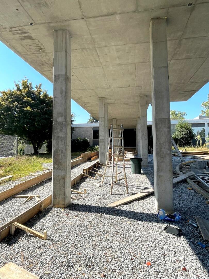 Shelnutt Senior Center pillars