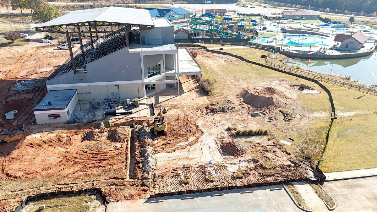 Lakeview Amphitheatre dirt with tracker on it