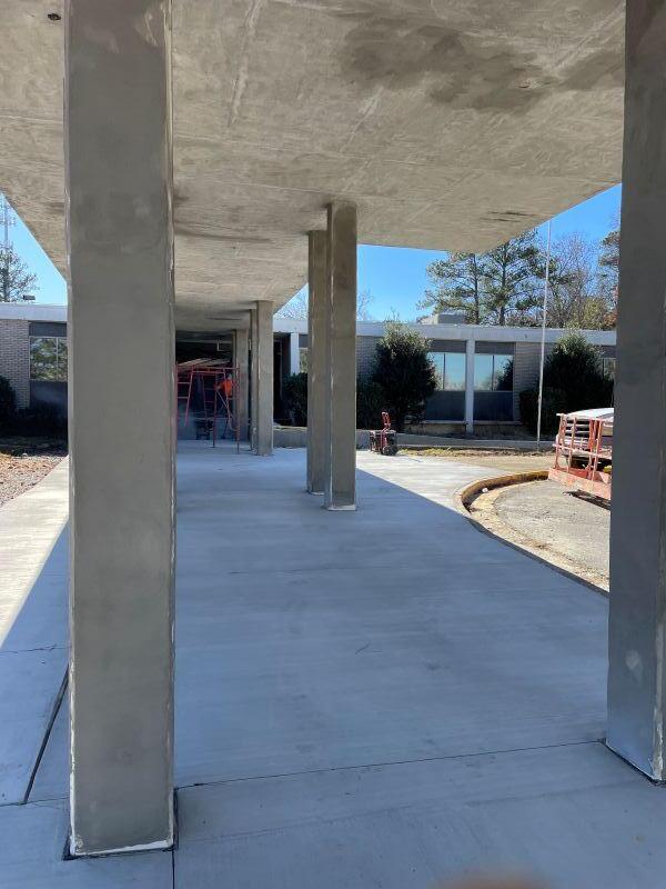 Shelnutt Senior Center columns