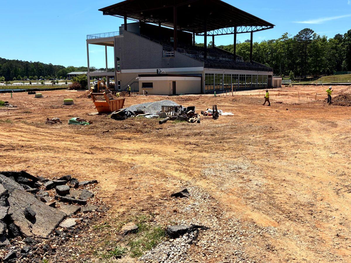 lakeview amphitheatre from the side