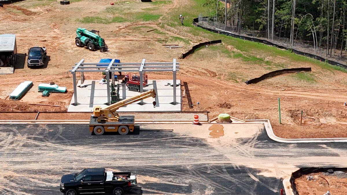 District 3 Park crane and metal framing
