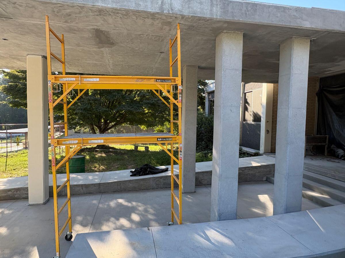 Shelnutt pillars and stand September 2026