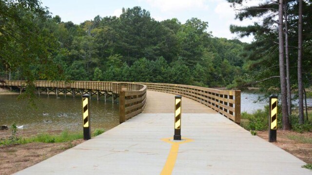 Lake Spivey Trail System - Trail Right At The Boardwalk