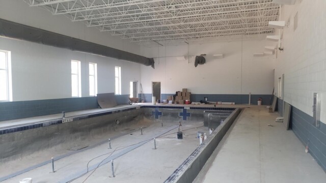 construction on pool