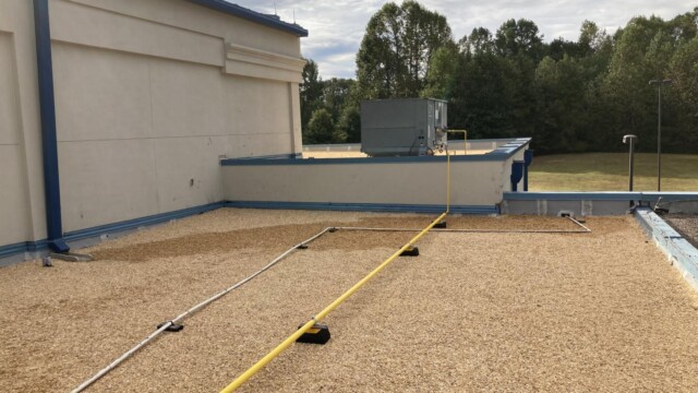 Jim Huie Roof with one a/c and yellow piping