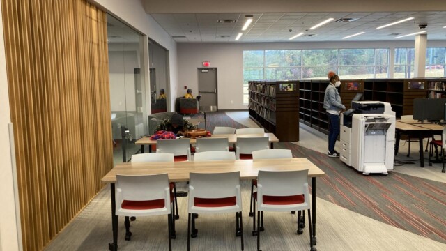 NW Library patrons