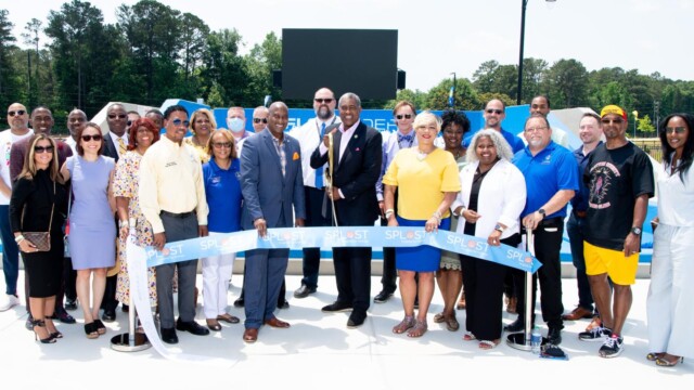 Ribbon cutting ceremony