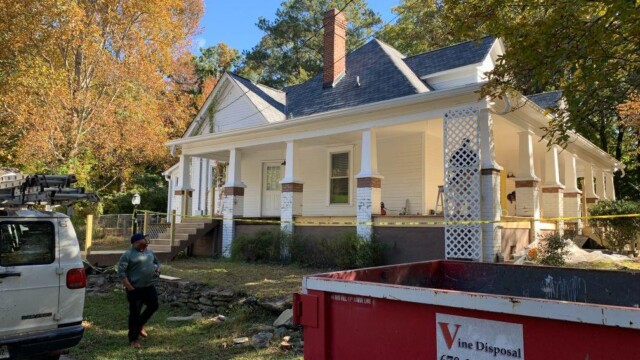 Virginia Stephens House corner view with big tree