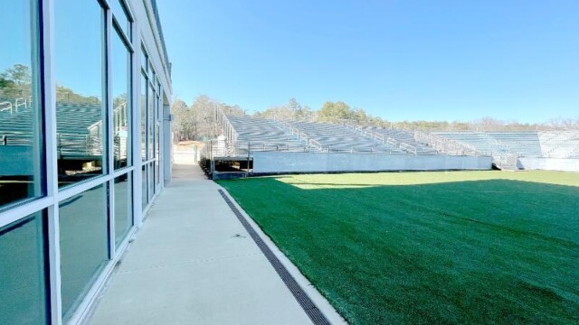 VIP Amphitheater side view of windows