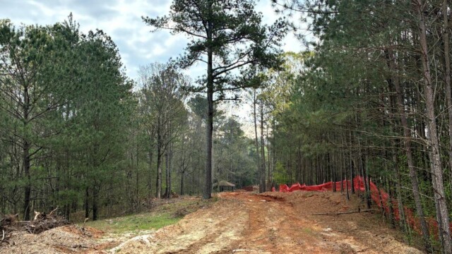 River’s Edge Walking Trail Phase III open dirt path